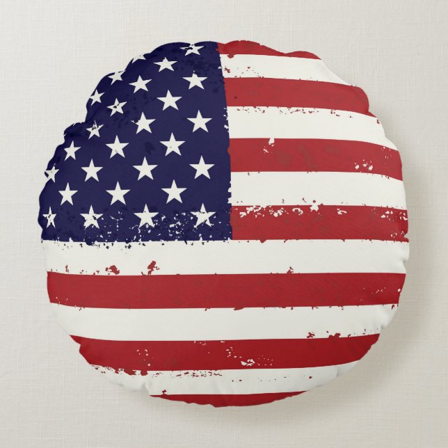 Distressed Patriotic American Flag Round Pillow (Front)