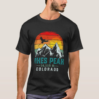 Distressed Pikes Peak Mountain Colorado Retro Hiki T-Shirt