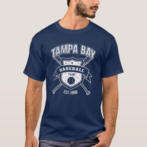 Distressed Retro Look Ray Vintage Tailgate Party S T_Shirt