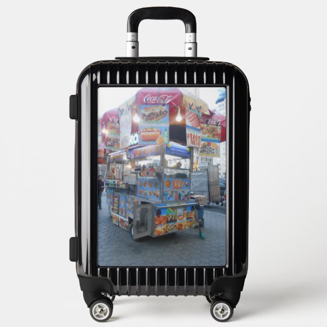 Diverse ways of expressing a complicated relations luggage (Front)