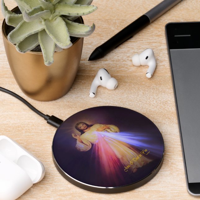 Divine Mercy Wireless Charger (Desk 2)