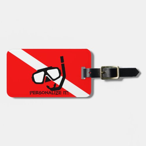 Diving mask with flag luggage tag