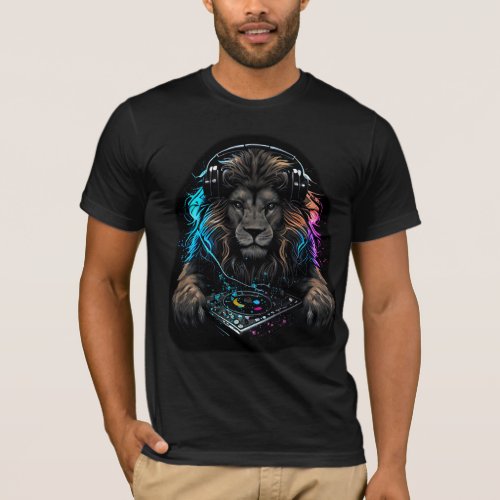 DJ as a wild lion   T_Shirt