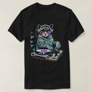 DJ Cat Mixing Turntable  T-Shirt