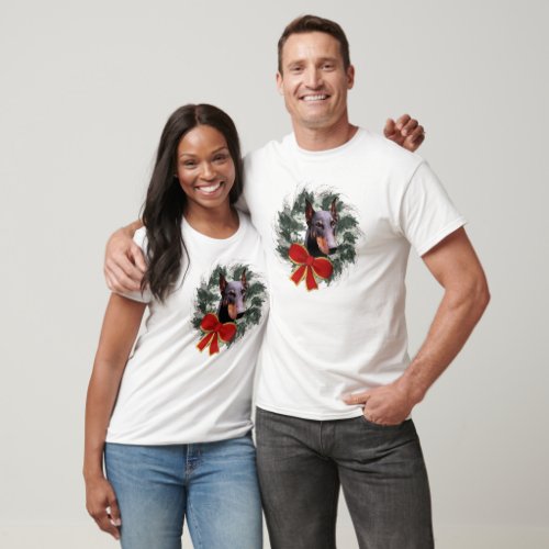 Doberman And Wreath Christmas Dog T_Shirt