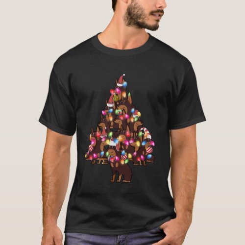 Doberman Dog   Cute Hat Xmas Tree Pile T_Shirt