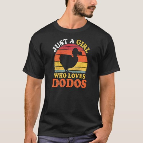 Dodo Bird Vintage Just A Girl Who Loves Dodos   T_Shirt