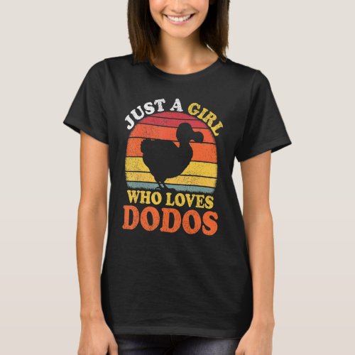 Dodo Bird Vintage Just A Girl Who Loves Dodos T_Shirt