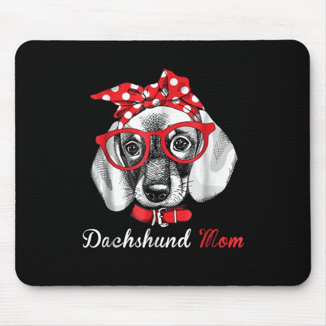 Dog Gift | Dachshund Mom Lovely Mouse Pad (Front)