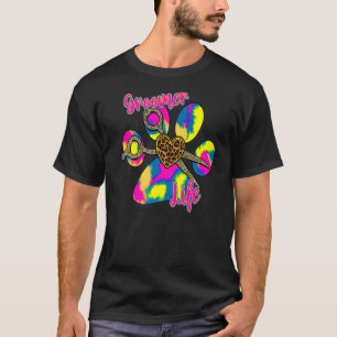 Dog Groomer Paw Shears Pet Grooming Woman Love Job T-Shirt