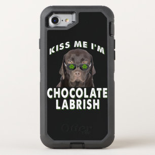Dog Lover Kiss Me I'm Chocolate Labrish OtterBox Defender iPhone SE/8/7 Case