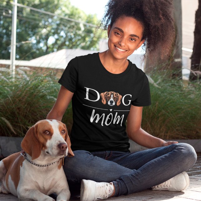 Dog Mom Cute Beagle T-Shirt (Creator Uploaded)