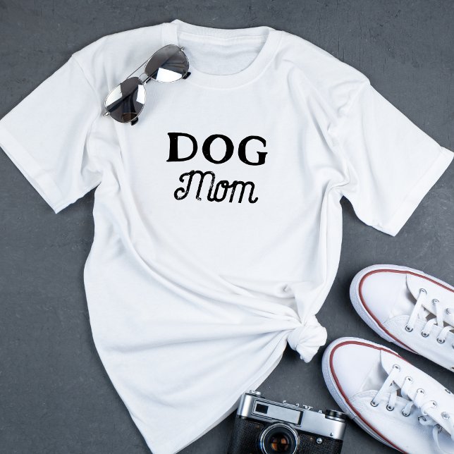 Dog Mom | Simple Cute Retro Script Pet Owner T-Shirt (Creator Uploaded)