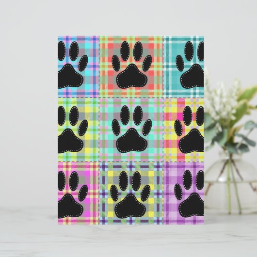 Dog Paw Pattern Quilt (Standing Front)
