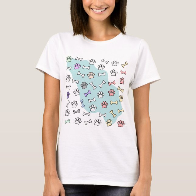 Dog Paw Prints And Bones Art Pattern T-Shirt (Front)