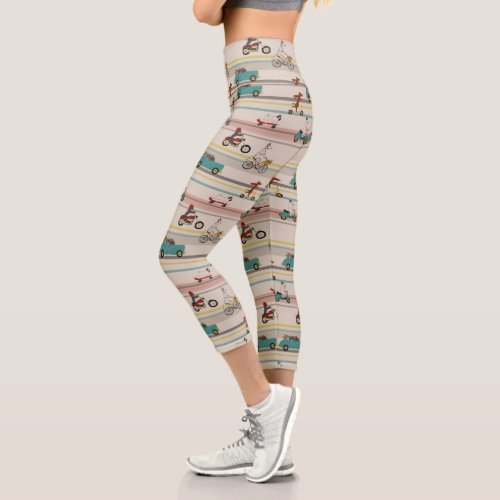 Dogs Moving in Vehicles Pattern Capri Leggings