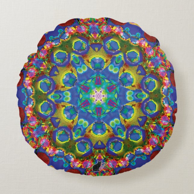 Doily Kaleidoscope  Round Pillow (Front)