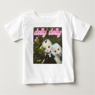 dolly dolly blythe tee