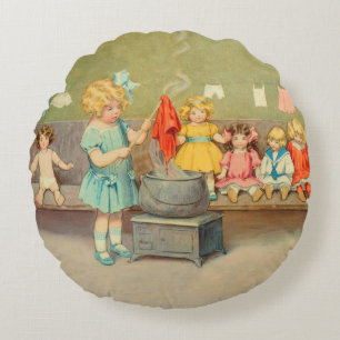 Dolly Laundry Girl Vintage Playing Dolls Cute Round Pillow