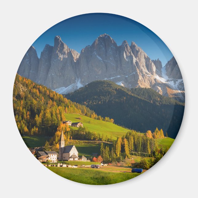 Dolomites village in fall round magnet (Front)