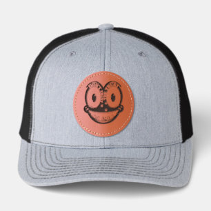 Don’t Trust The Smile – Surreal Creepy Cartoon Gra Leather Patch Hat