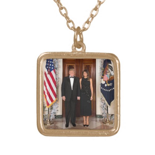 Donald  Melania Trumps Christmas White House Gold Plated Necklace