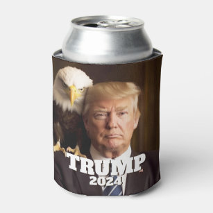 Donald Trump 2024 Photo - bald eagle on shoulder Can Cooler