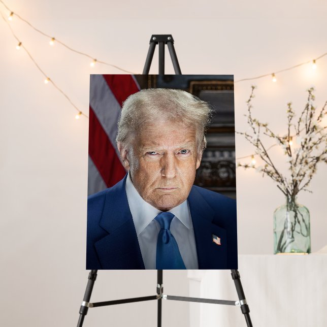 Donald Trump 2025 American President Portrait Foam Board (In Situ (Stand))