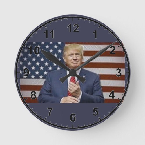 Donald Trump Flag Round Clock