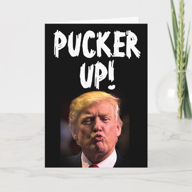 DONALD TRUMP KISS BIRTHDAY CARDS FUNNY (Front)