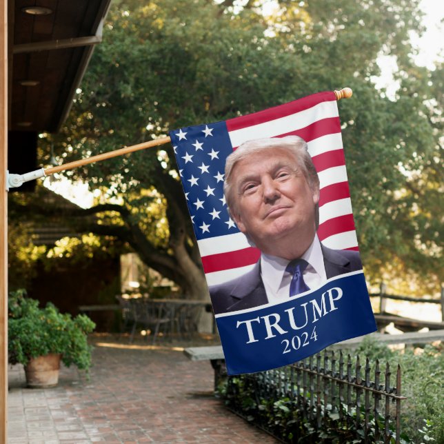 Donald Trump Photo  House Flag (In SItu)