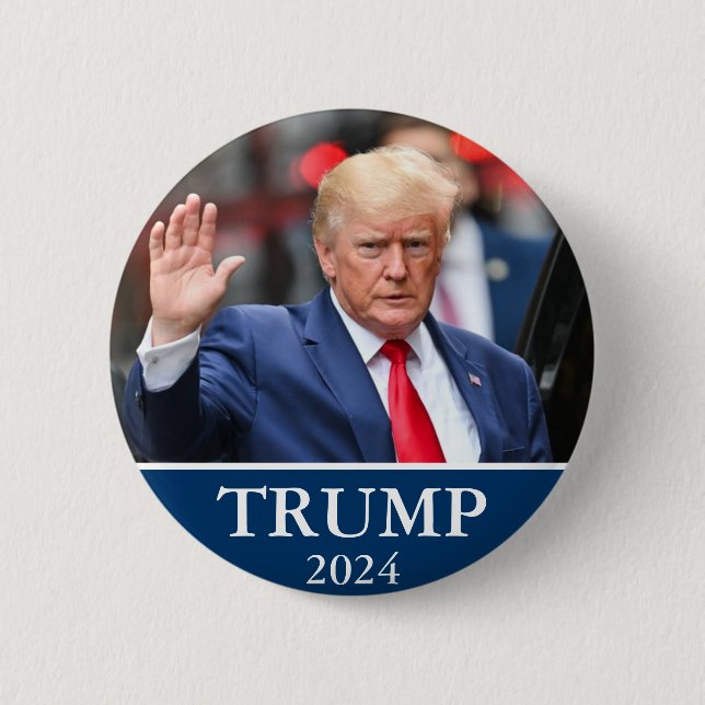 Donald Trump Photo - Trump 2024 Button (Front)