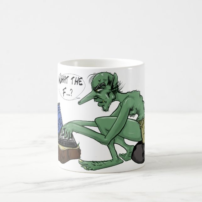 Don't feed the troll coffee mug (Center)