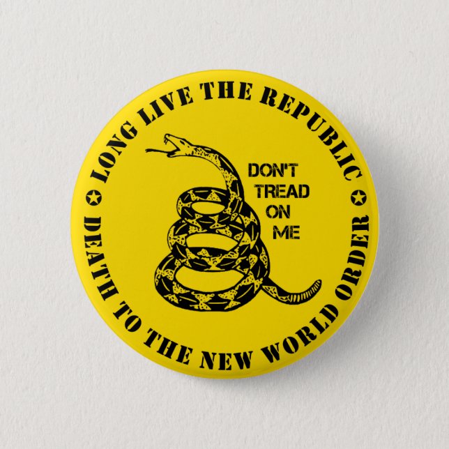 Don't Tread On Me Button (Front)