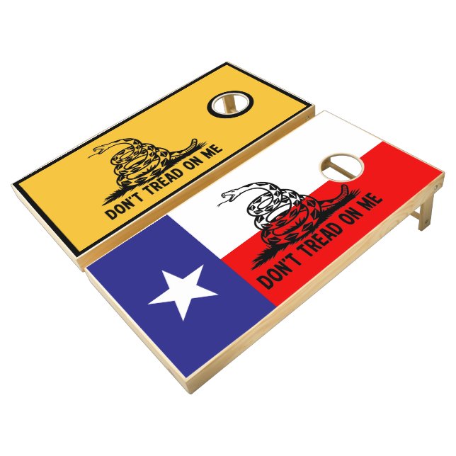 Don't Tread on Me - Cornhole Set Gadsden Flag (Angled)