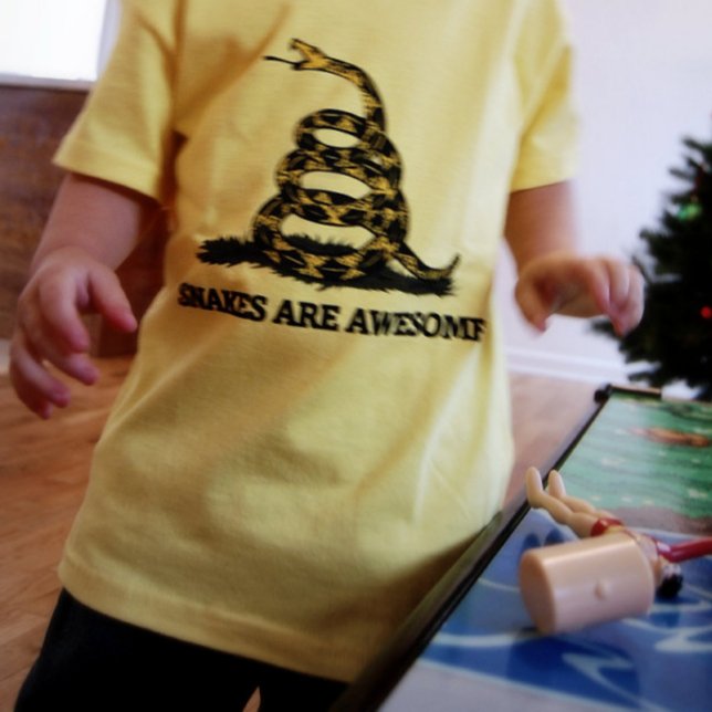 Don't tread on me flag parody T-Shirt (Creator Uploaded)