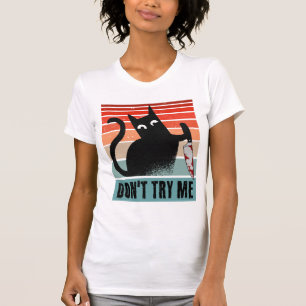 Don't try me, Moody Cat with knife Invitation T-Shirt