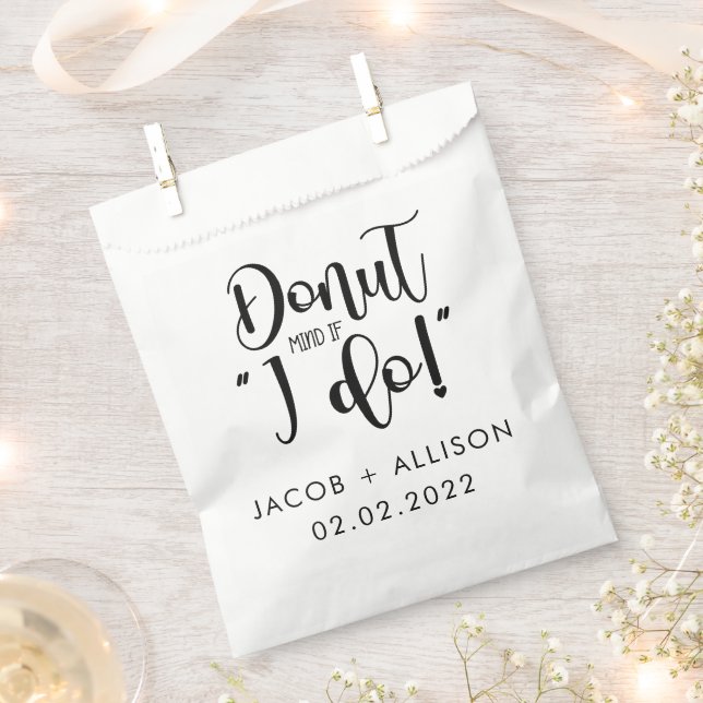 donut mind if I do doughnut modern elegant wedding Favor Bag (Clipped)