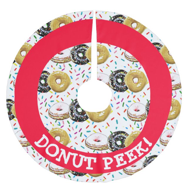 Donut Peek Christmas Tree Skirt (Front)