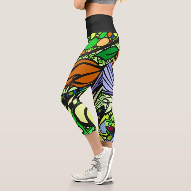 Doodle 1E Green 1 Capri Leggings (Left)