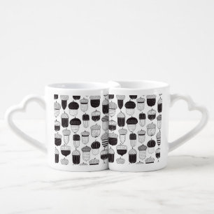 Doodle acorns autumn pattern coffee mug set