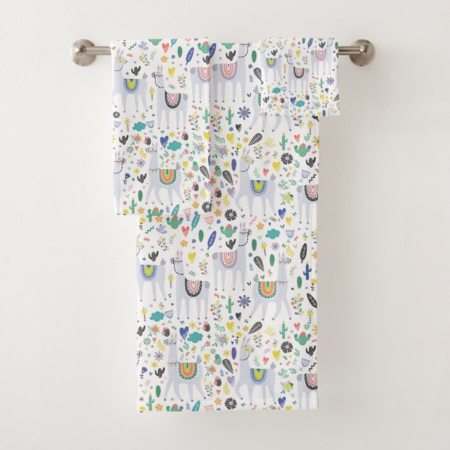 Doodle Alpaca Pattern Bath Towel Set (Insitu)