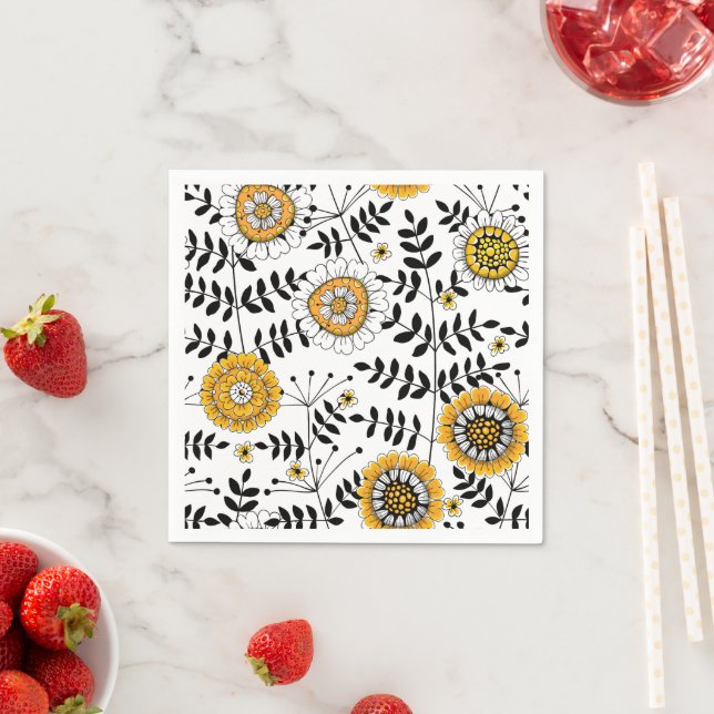 Doodle flowers and leaves in yellow and black napkins (Insitu)