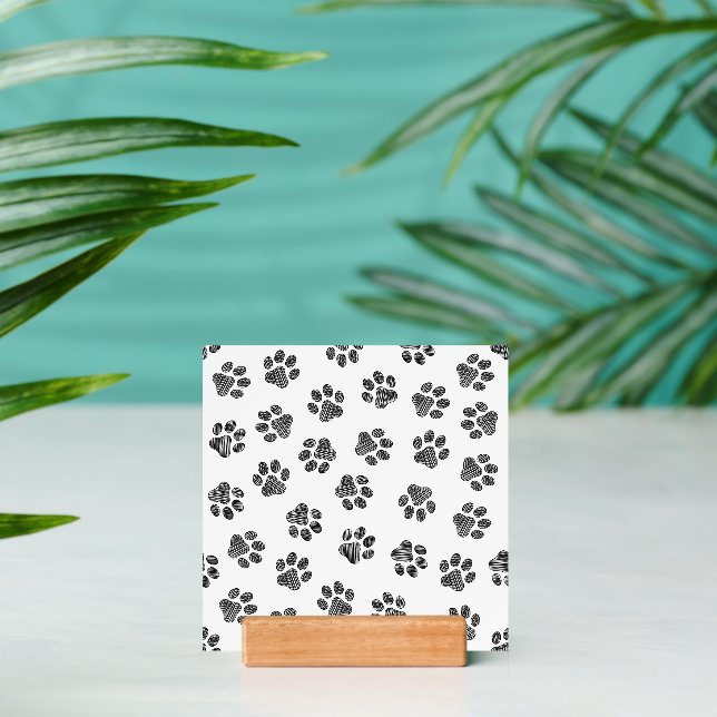 Doodle Paws, Dog Paws, Black Paws Holder (Insitu 2)