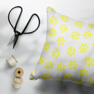 Doodle Paws, Dog Paws, Yellow Paws Pet Bed