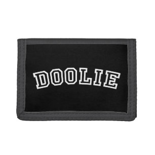 DOOLIE TRI-FOLD WALLET