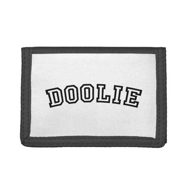 DOOLIE TRI-FOLD WALLET (Front)