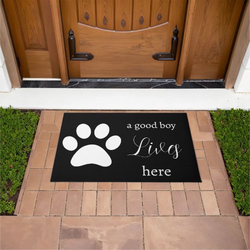 Doormat _ Dog Paw _ a good boy Lives Here