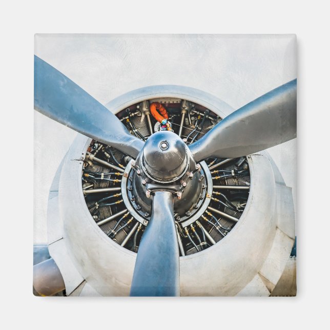 Douglas DC-3 Aircraft. Propellor Magnet (Front)