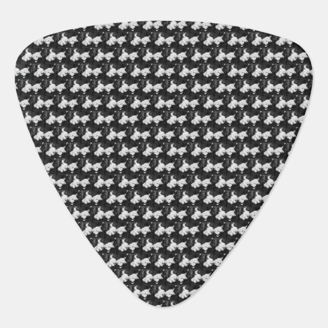 down fluffy guitar pick (Front)